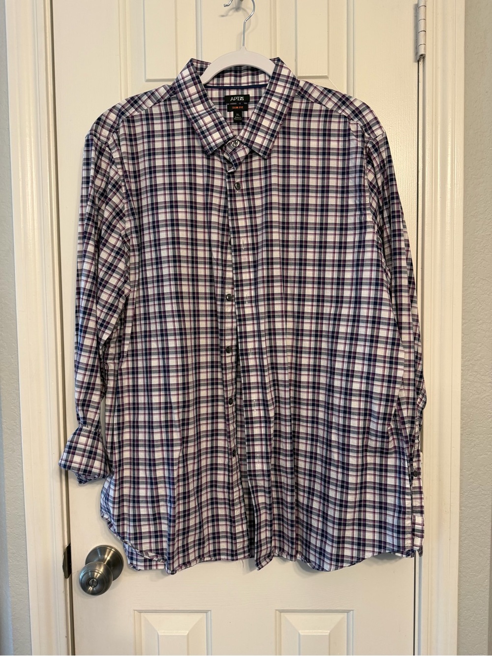 Apt. 9 Men’s White, Navy and Purple Plaid Button-Down Shirt